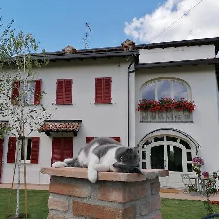 Oda ve Kahvaltı La Mafalda In Oltrepo Codevilla